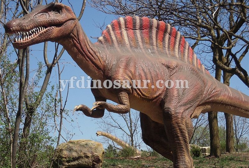 Spinosaurus Animatronic and Simulated Dinosaur Model