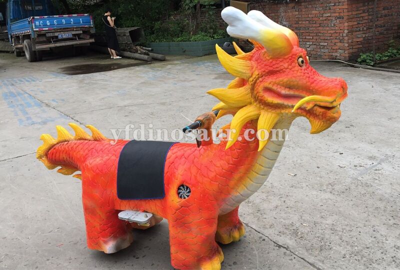 Red Dragon Ride Battery Car for Amusement Park