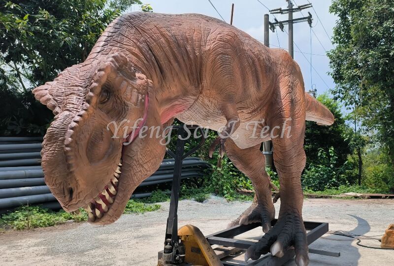 T-rex animatronic model by Yifeng dinosaur